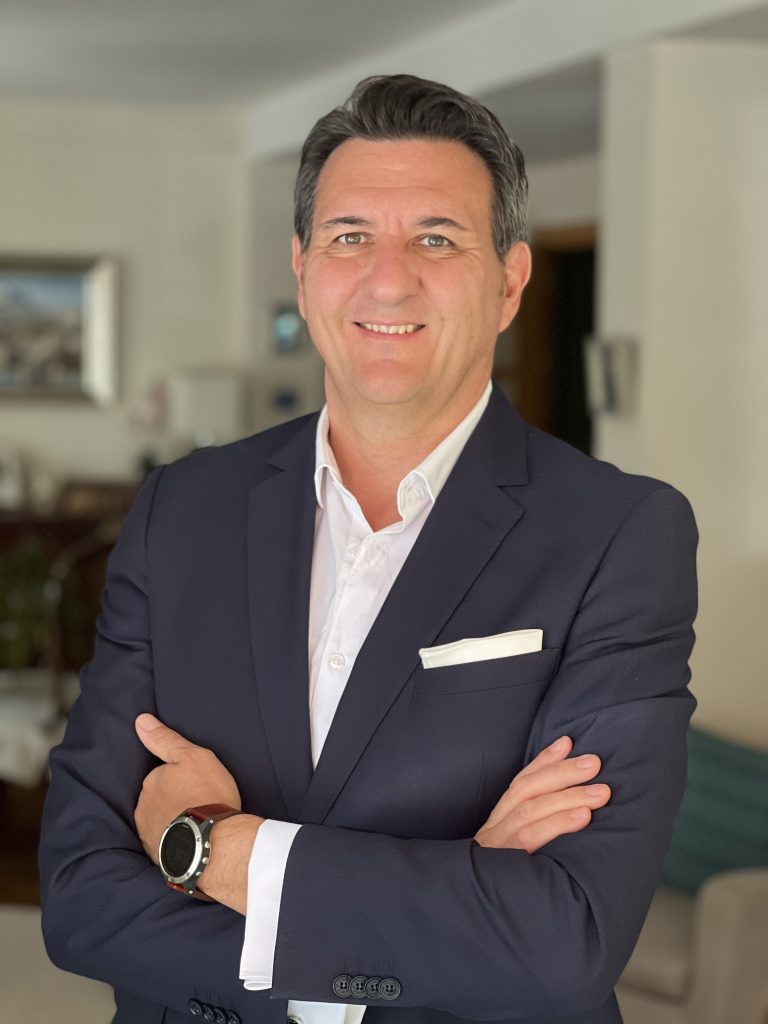 Miguel Galo Prensa consultor empresarial